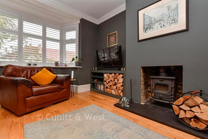3 Bedroom Terraced House For Sale In Sandersfield Road, Banstead, Surrey, SM7