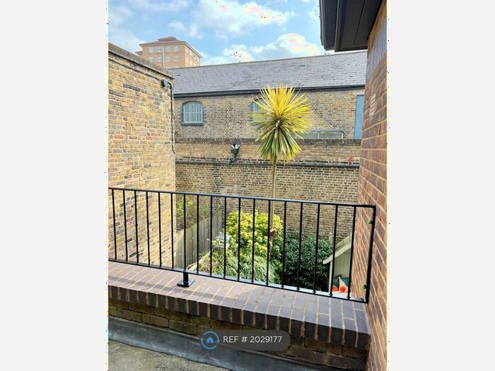 1 Bedroom Flat To Rent In Vauxhall, London, SW8