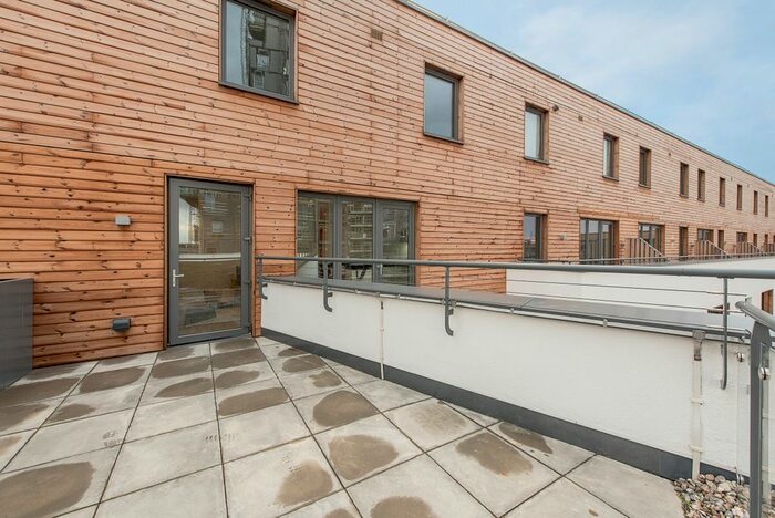 2 Bedroom Flat To Rent In Capitol Way, London, NW9