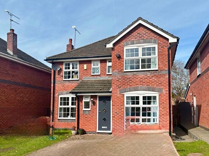 4 Bedroom Detached House To Rent In Lochmaben Close, Holmes Chapel, Crewe, CW4