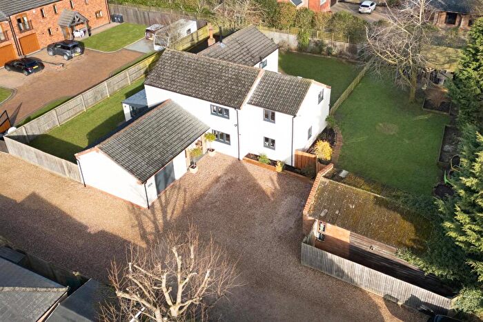 6 Bedroom Detached House For Sale In Pincet Lane, North Kilworth, LE17