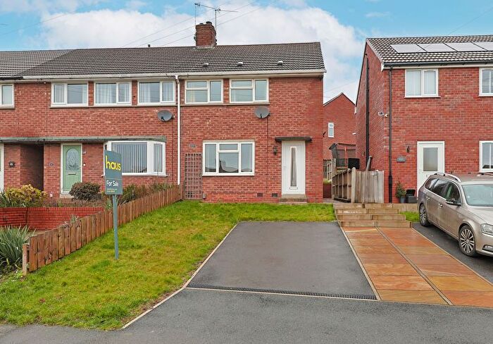 2 Bedroom Terraced House For Sale In Cobnar Drive, Dunston, Chesterfield, S41
