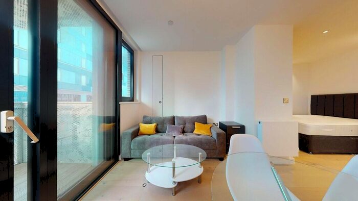 Studio To Rent In Highgate Hill, N19