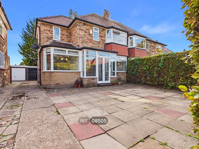 3 Bedroom Semi-Detached House To Rent In St. Margarets Close, Cottingham, HU16