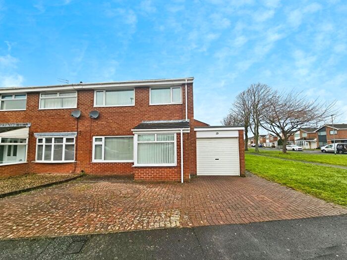 3 Bedroom Semi Detached House For Sale In Harewood Drive, Bedlington, NE22