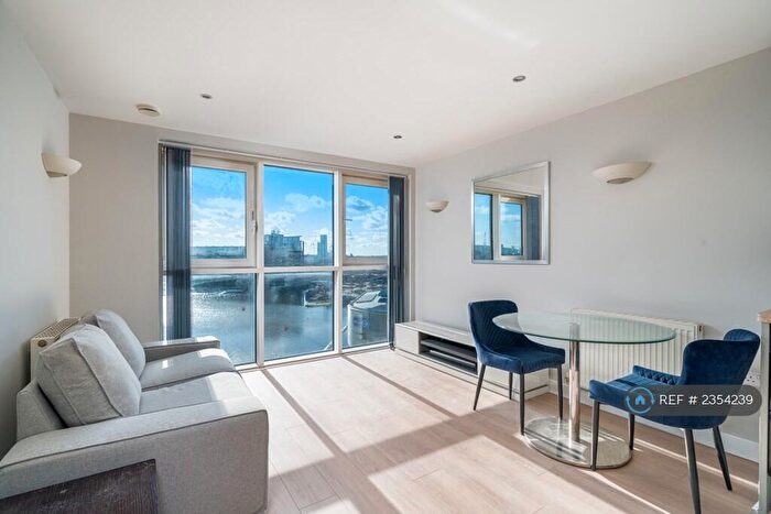 1 Bedroom Flat To Rent In Adriatic Apartments, London, E16