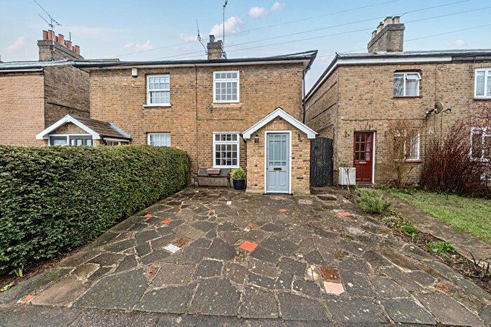 2 Bedroom Semi Detached House For Sale In Port Vale, Hertford, SG14