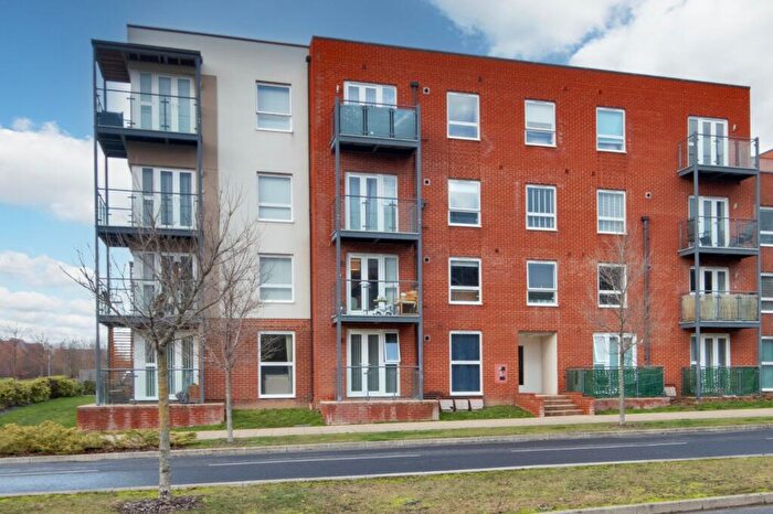 1 Bedroom Apartment For Sale In Lett Lane, Castle Hill, Ebbsfleet Valley, Swanscombe, DA10