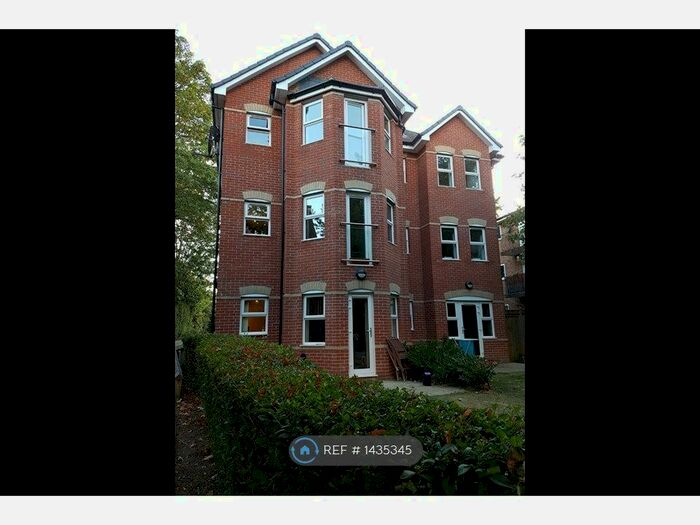 2 Bedroom Flat To Rent In Dukes Grange, Bournemouth, BH8