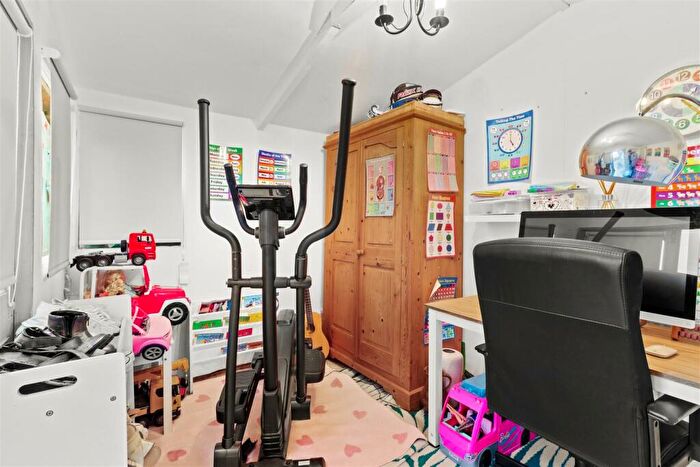 2 Bedroom Semi-Detached Bungalow For Sale In Selmeston Road, Eastbourne, BN21