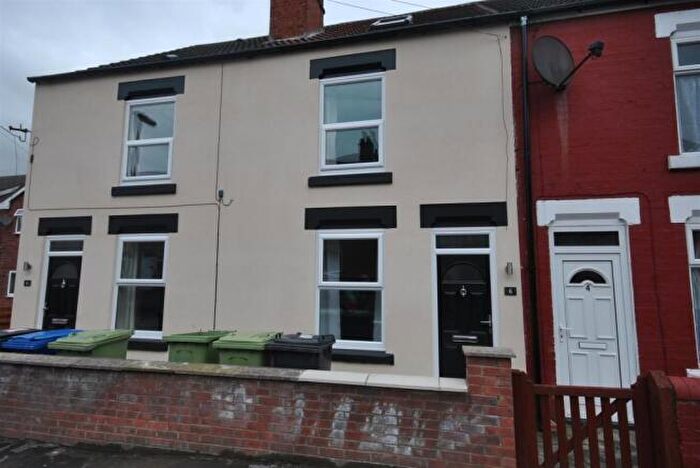 2 Bedroom Terraced House To Rent In John Street, Brimington, Chesterfield, S43