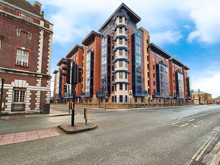 2 Bedroom Flat For Sale In Canute Road, Charter House, SO14