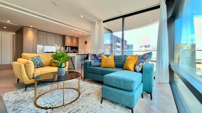 2 Bedroom Flat To Rent In Principal Tower, Shoreditch High Street, London, EC2A