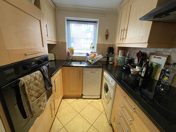 2 Bedroom Apartment To Rent In Cox Street, Birmingham, Birmingham, B3
