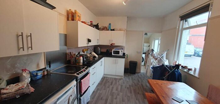 4 Bedroom End Of Terrace House To Rent In Radnor Road, Horfield, BS7