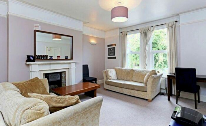 2 Bedroom Flat To Rent In Haven Green, London, W5