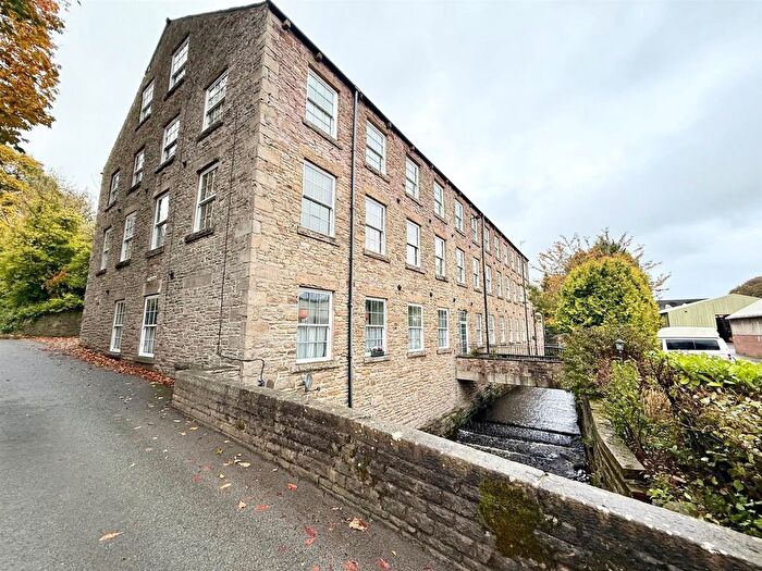 2 Bedroom Flat To Rent In Charley Lane, Chinley, High Peak, SK23