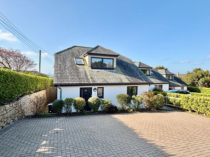3 Bedroom Detached House For Sale In Pengersick Croft, Praa Sands, TR20