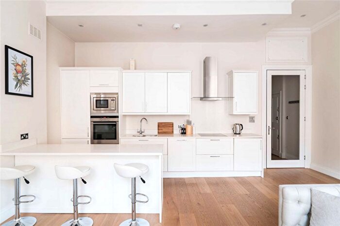 2 Bedroom Flat To Rent In Cheniston Gardens, Kensington, W8