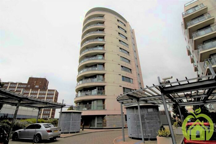 2 Bedroom Apartment To Rent In Maxim Tower, Mercury Gardens, Romford, RM1