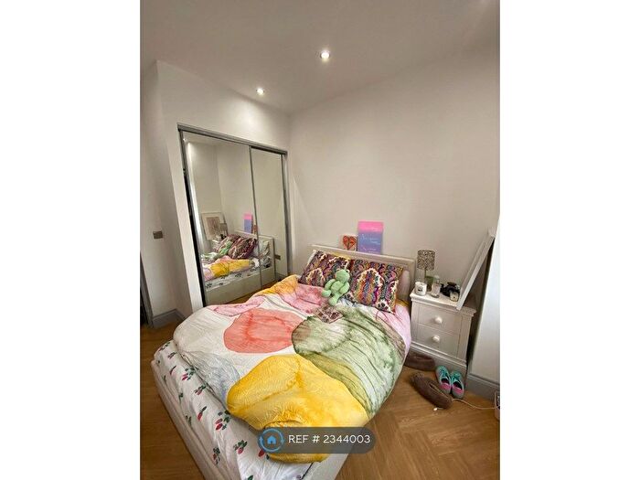 1 Bedroom Flat To Rent In Bank House, West Kirby, Wirral, CH48