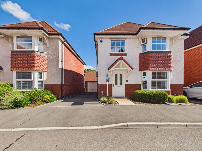 4 Bedroom Detached House For Sale In Hazel Tree Grove, Newport, NP20