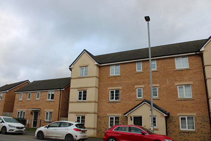 2 Bedroom Flat To Rent In Northwestern Yeovil, BA22