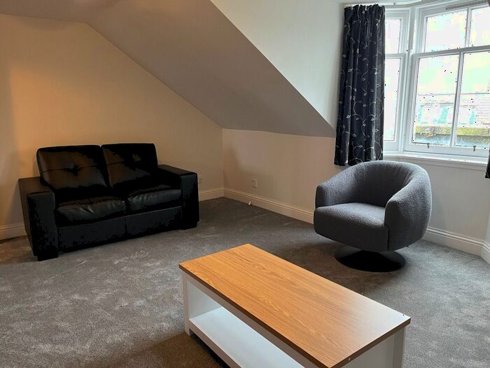 2 Bedroom Flat To Rent In Union Street, City Centre, Aberdeen, AB10