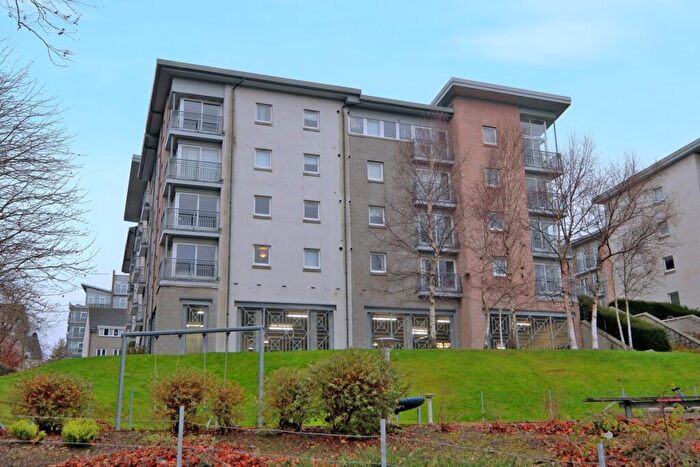 1 Bedroom Flat To Rent In Rubislaw Square, Kepplestone, Aberdeen, AB15