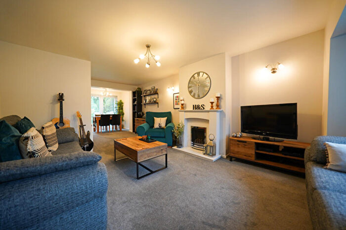 2 Bedroom Semi-Detached House For Sale In Park Drive, Leicester Forest East, Leicester, Leicestershire, LE3