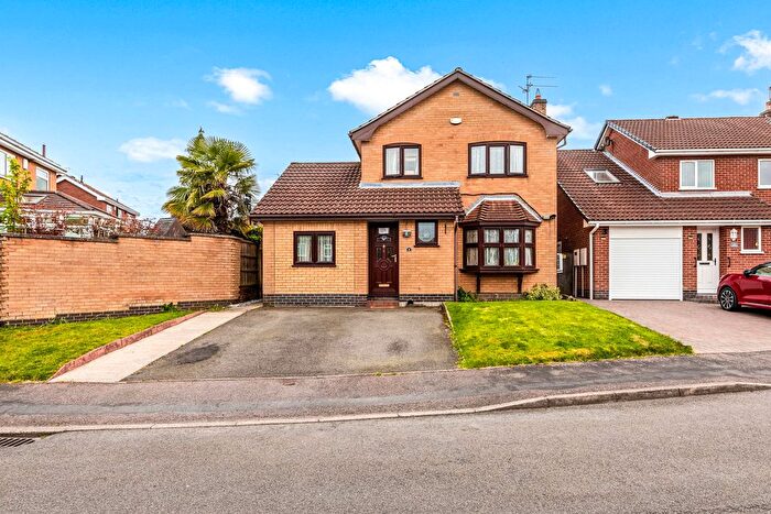 4 Bedroom Detached House For Sale In Winterfield Close, Glenfield, LE3
