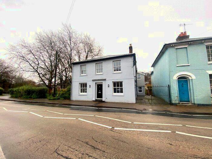 1 Bedroom Flat To Rent In Eastgate Street, Winchester, Hampshire SO23