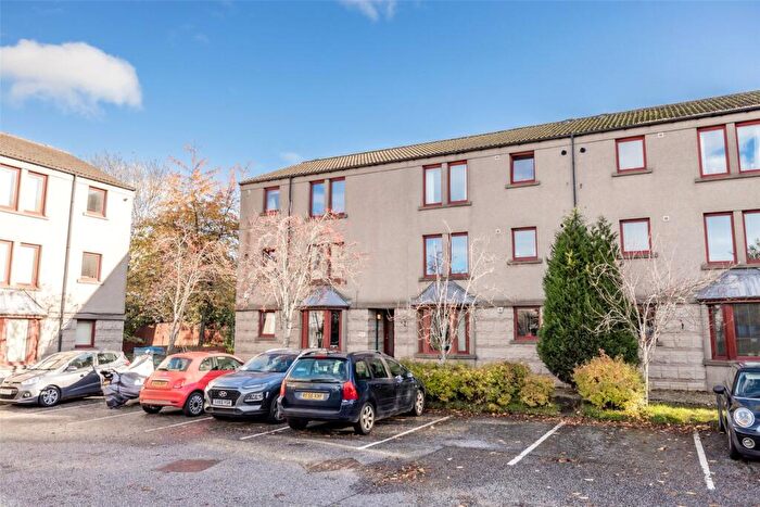2 Bedroom Flat To Rent In Cairnfield Circle, Bucksburn, Aberdeen, AB21