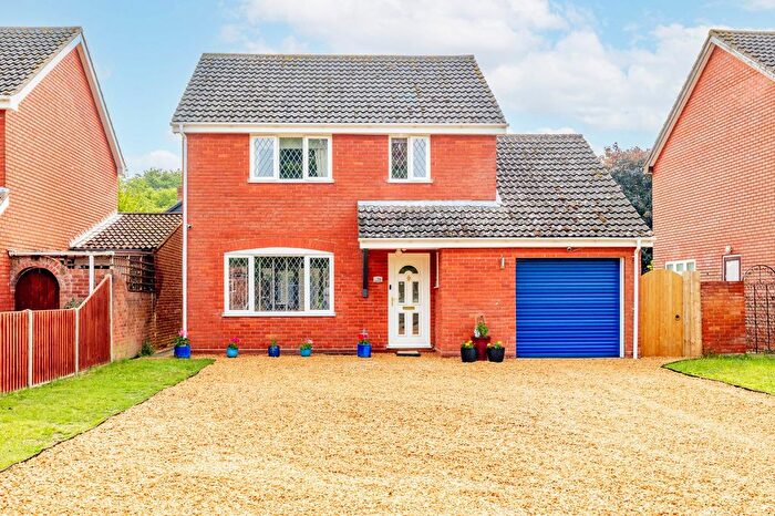 3 Bedroom Detached House For Sale In Watton Road, Great Hockham, IP24