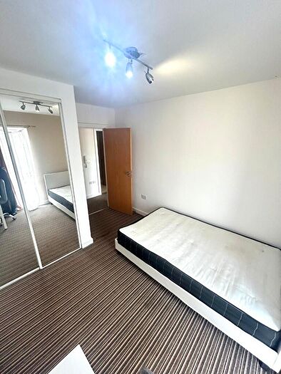 2 Bedroom Apartment To Rent In Richmond Road, Cardiff(City), CF24