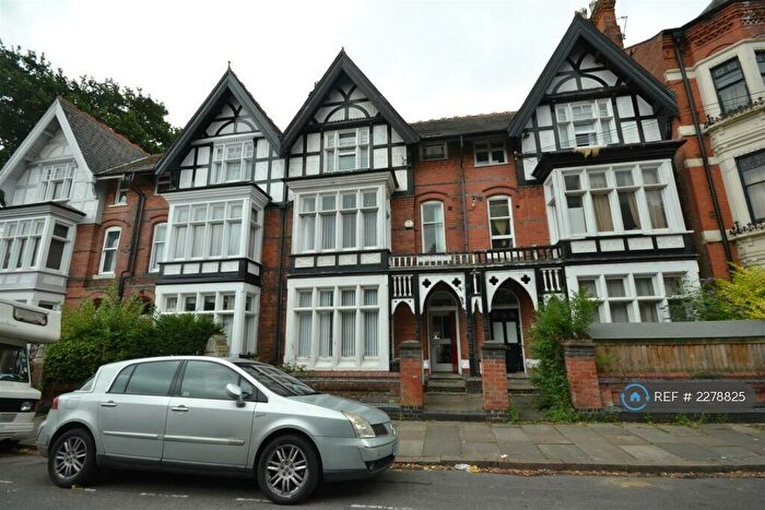 8 Bedroom Terraced House To Rent In Ashleigh Road, Leicester, LE3