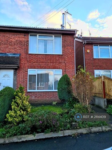 1 Bedroom Flat To Rent In Daffil Grove, Morley, Leeds, LS27