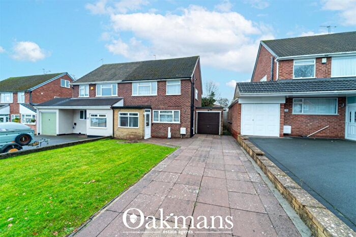 3 Bedroom Semi Detached House For Sale In Beacon View, Rednal, Birmingham, B45