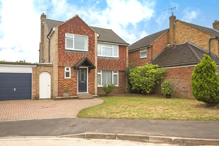 3 Bedroom Detached House To Rent In Godley Road, West Byfleet, KT14