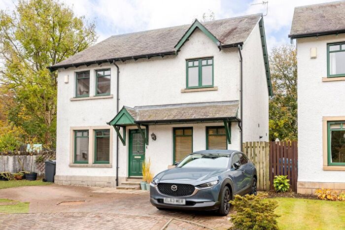 4 Bedroom Detached House For Sale In Bankmill View, Penicuik, EH26