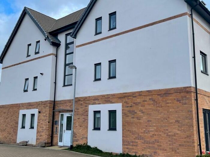 2 Bedroom Property To Rent In Sovereign Place, Hatfield, AL9