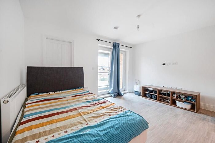 1 Bedroom Flat To Rent In Wantage, Vale Of White Horse, OX12