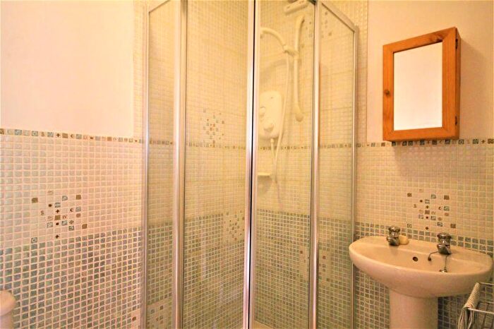 5 Bedroom Detached House To Rent In Warblington Road, Emsworth., PO10