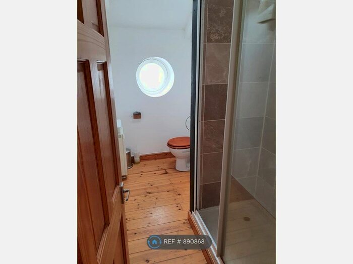 1 Bedroom Terraced House To Rent In Carclew St., Truro TR1