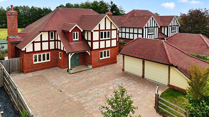 4 Bedroom Detached House For Sale In Danecroft Place, Hellingly, BN27