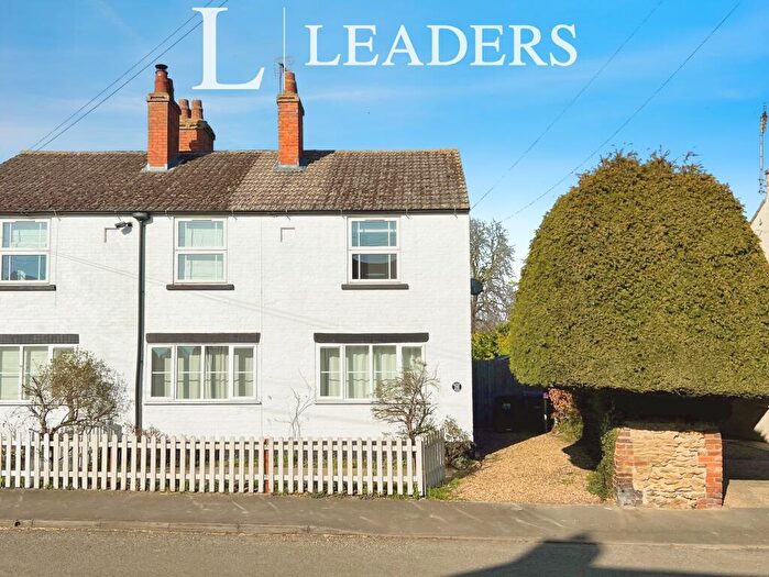 3 Bedroom Semi-Detached House To Rent In Main Road, Dyke, PE10