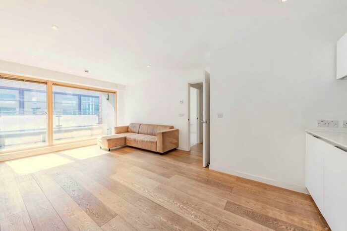 1 Bedroom Flat To Rent In Hardwicks Square, London, SW18