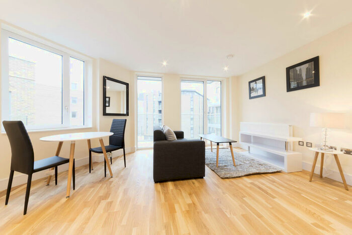 1 Bedroom Apartment To Rent In Elite House, St. Annes Street, Limehouse, London, E14