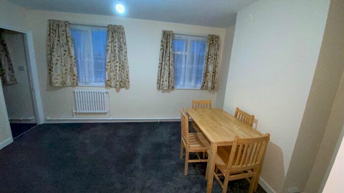 1 Bedroom Flat To Rent In Byron Road, Harrow, HA1