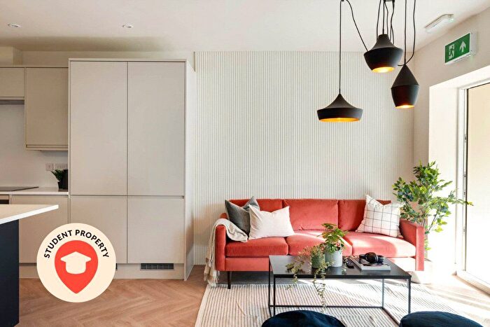 8 Bedroom Semi Detached House To Rent In Northville Road, Horfield, Bristol, Bristol, BS7